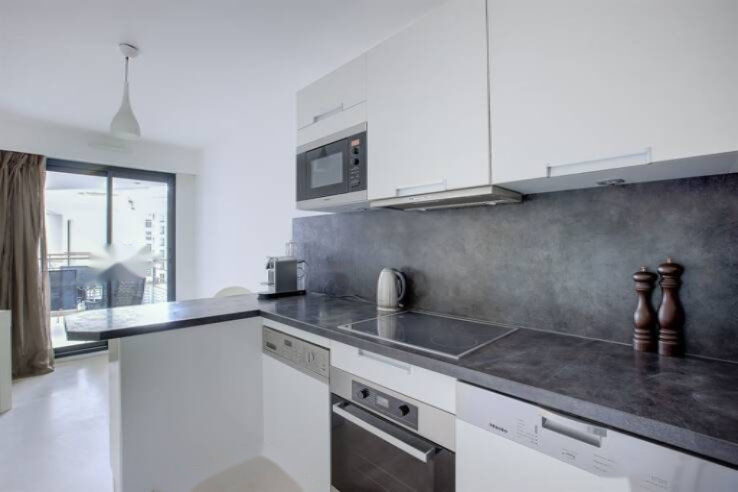 Квартира в Каннах, Франция, 112 м² - фото 2