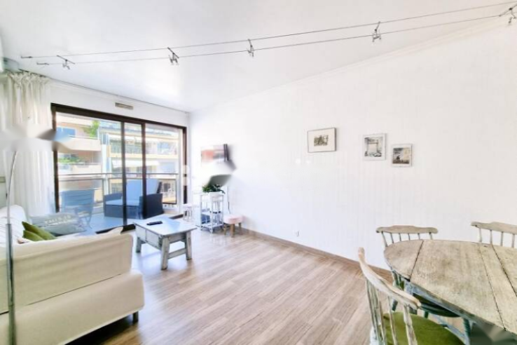 Квартира в Каннах, Франция, 45 м² - фото 2