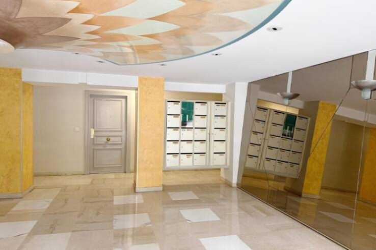 Квартира в Каннах, Франция, 24 м² - фото 2