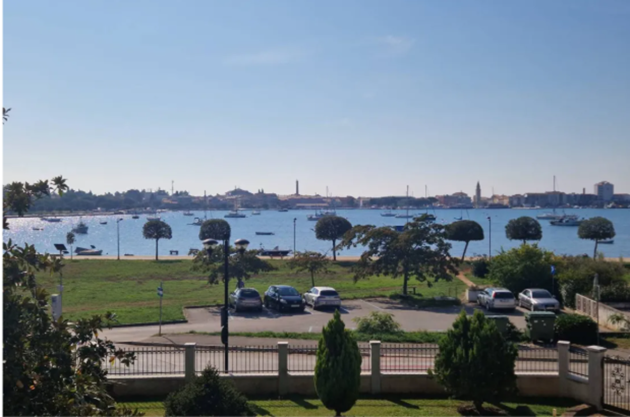 Вилла в Умаге, Хорватия, 380 м² - фото 1