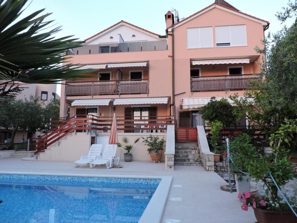 Отель, гостиница Peroj, Vodnjan, Хорватия, 650 м² - фото 1