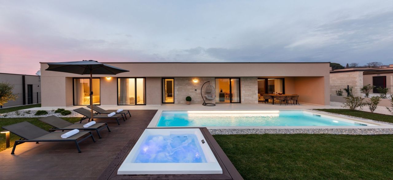 Вилла в Порече, Хорватия, 163 м² - фото 1