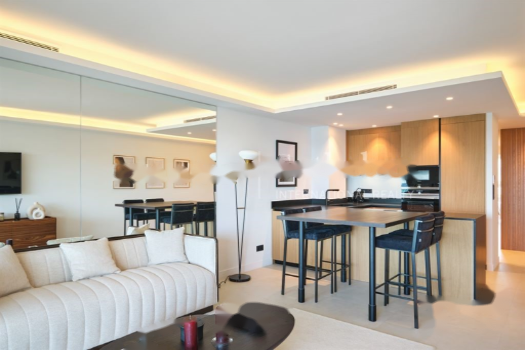 Квартира в Каннах, Франция, 70 м² - фото 8