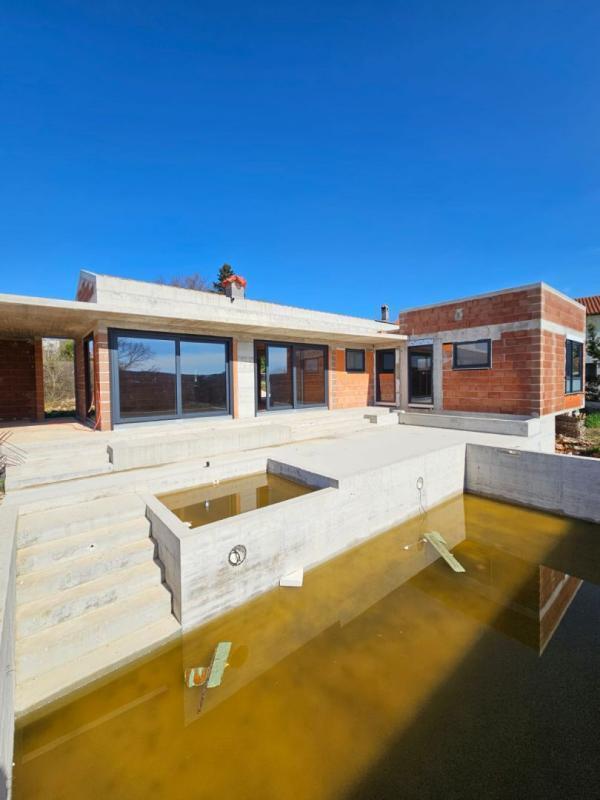 Вилла в Мотовуне, Хорватия, 160 м² - фото 1