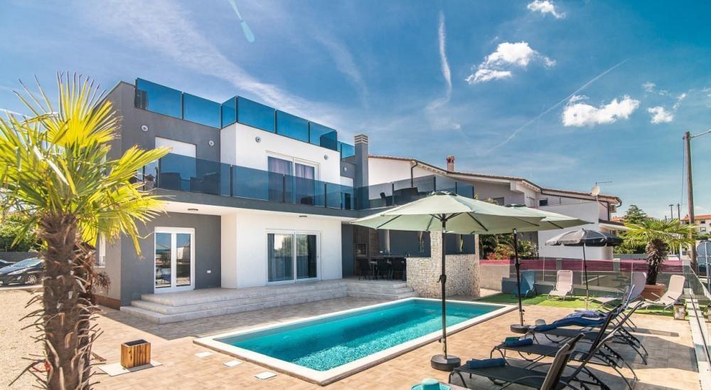 Вилла в Лижняне, Хорватия, 190 м² - фото 1