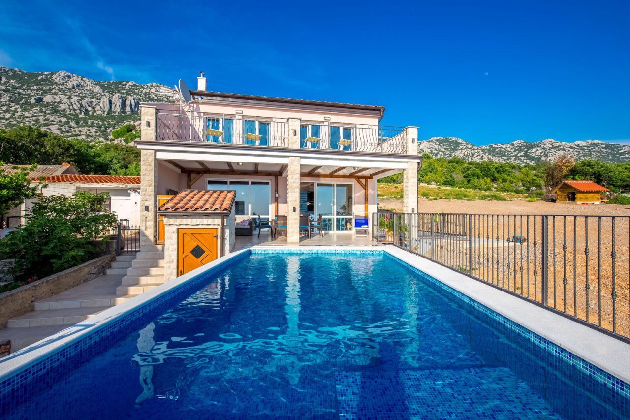 Вилла Jablanac, Хорватия, 260 м² - фото 1