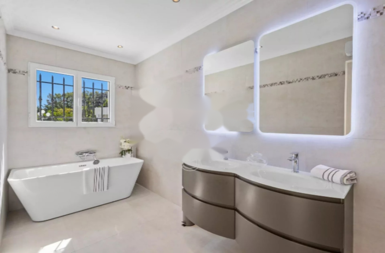 Квартира в Каннах, Франция, 280 м² - фото 9