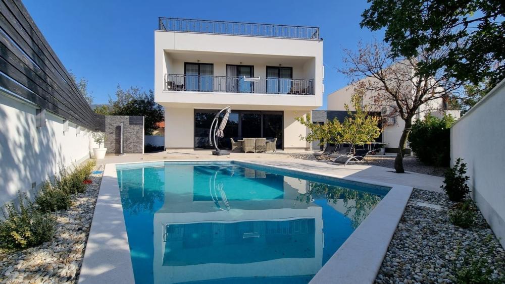 Вилла в Кралевице, Хорватия, 380 м² - фото 1