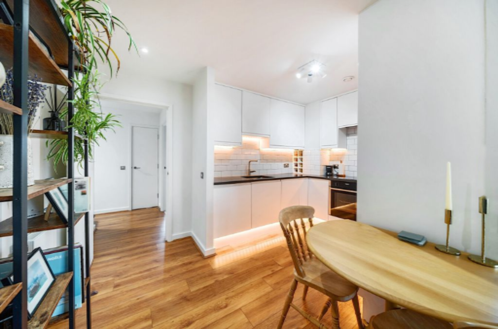 Квартира в Лондоне, Великобритания, 47 м² - фото 11