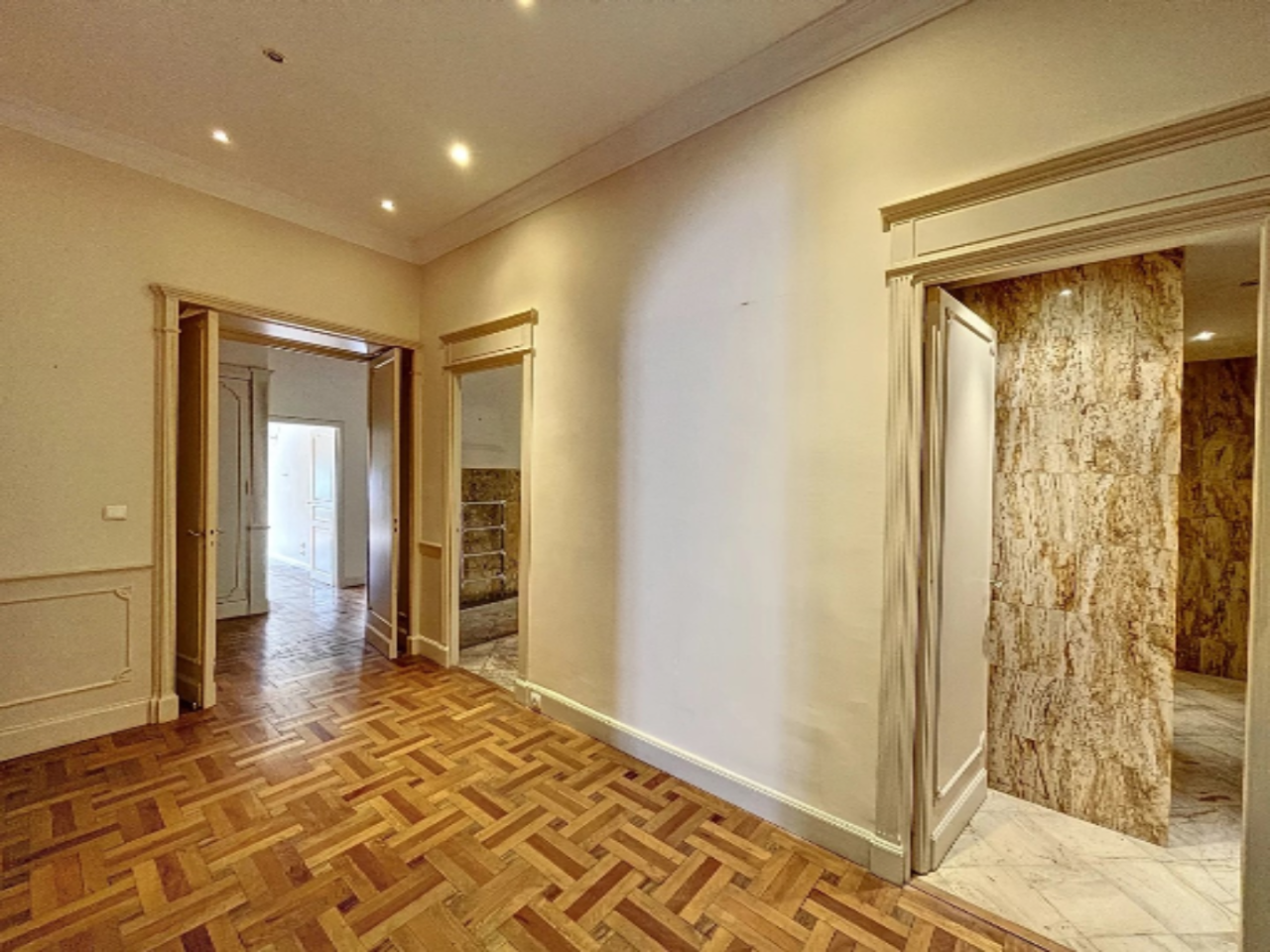 Квартира в Каннах, Франция, 332 м² - фото 11