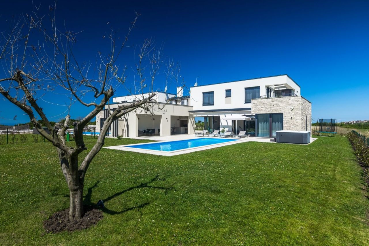 Вилла в Бртонигле, Хорватия, 274 м² - фото 10