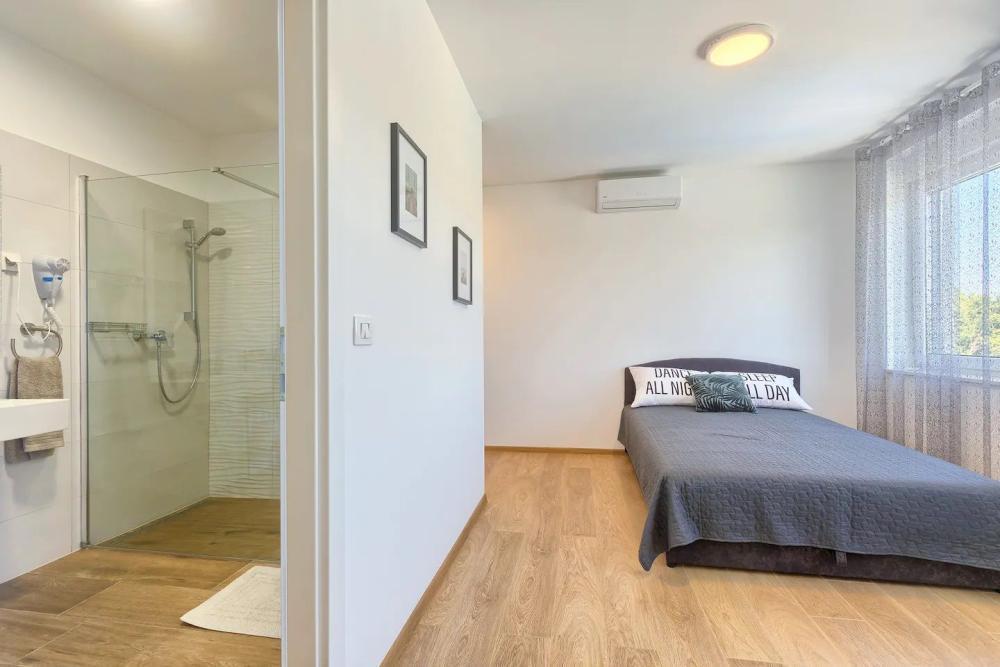 Вилла в Пуле, Хорватия, 570 м² - фото 15