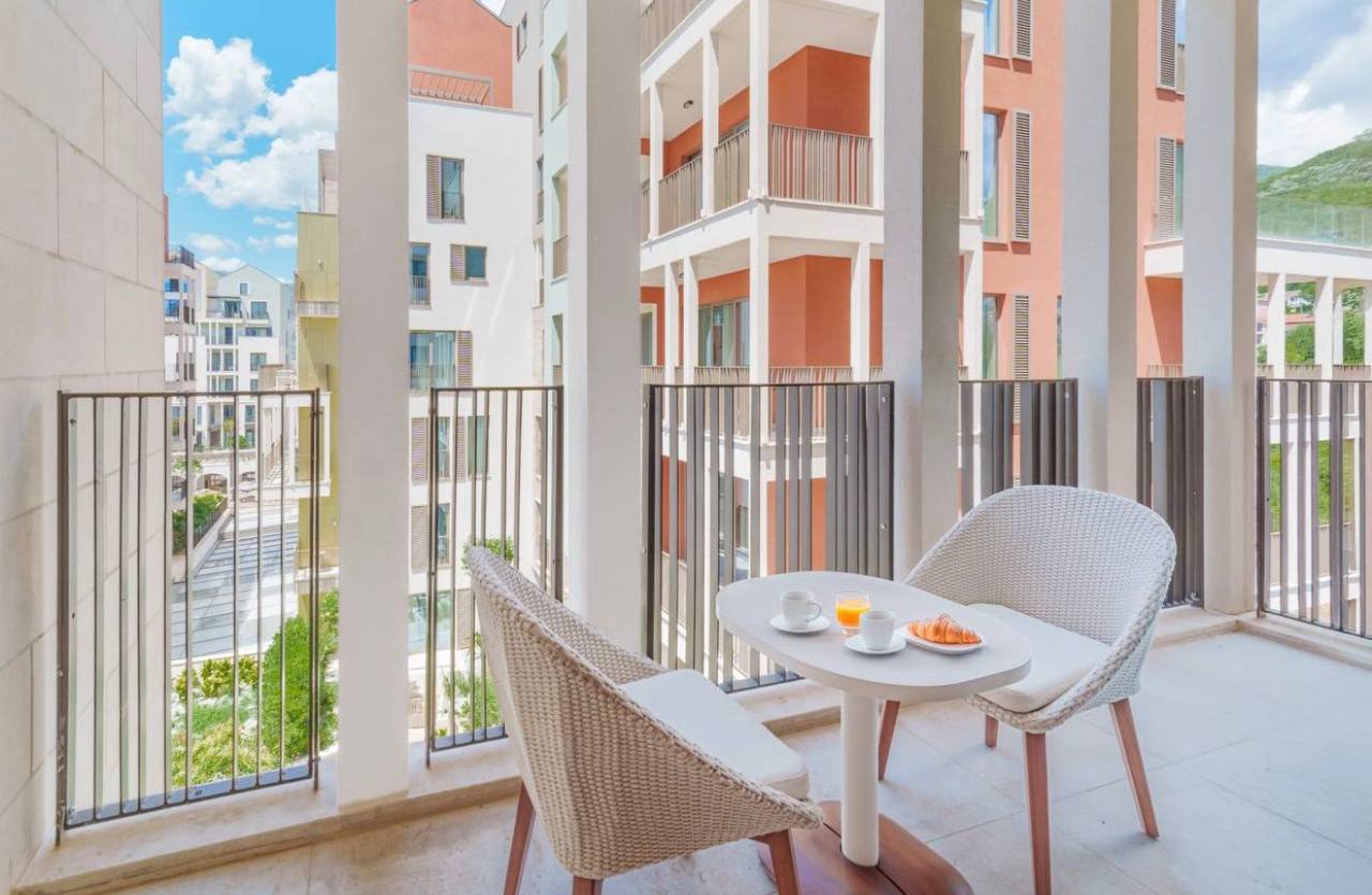 Квартира в Тивате, Черногория, 55 м² - фото 4