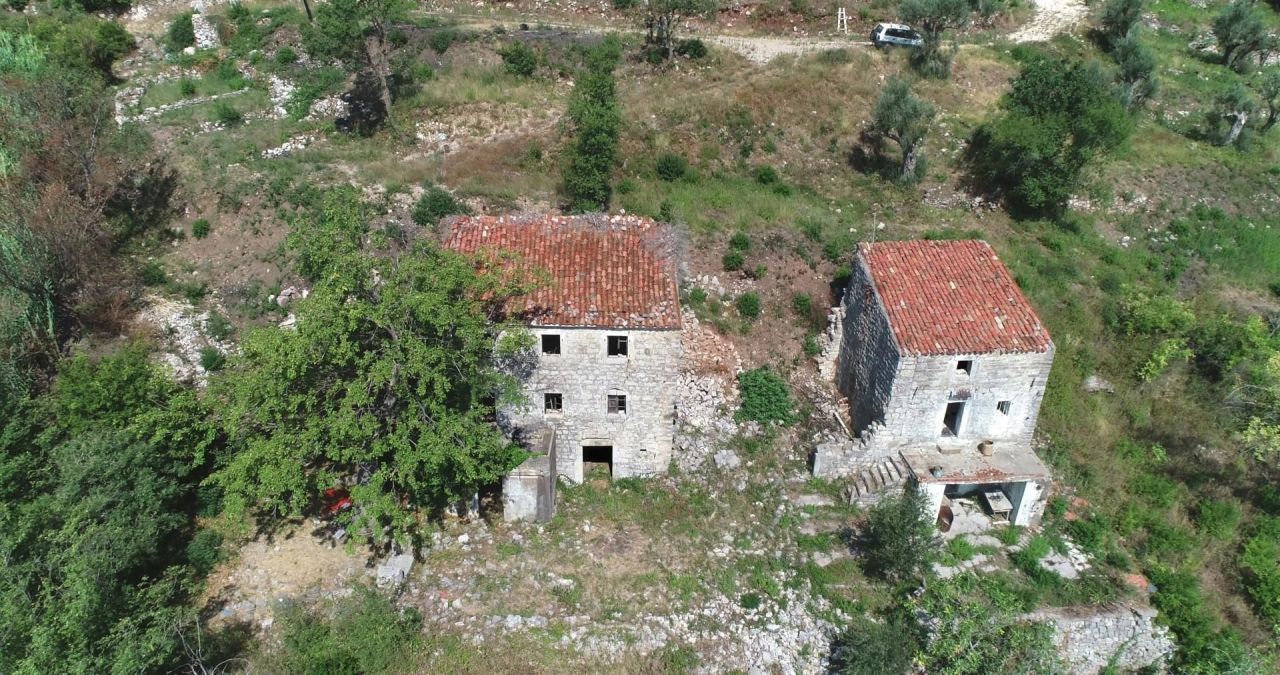 Земля в Петроваце, Черногория, 18 079 м² - фото 5