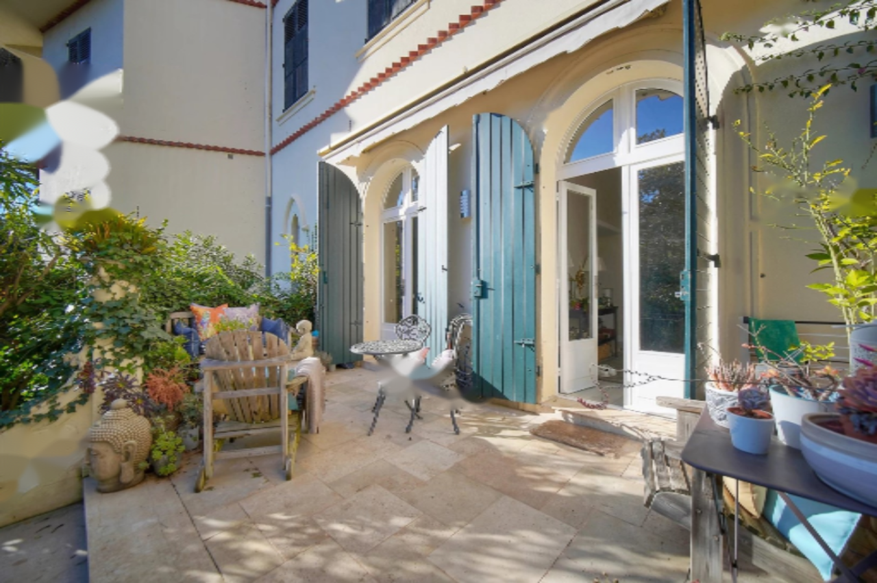 Квартира в Каннах, Франция, 100 м² - фото 1