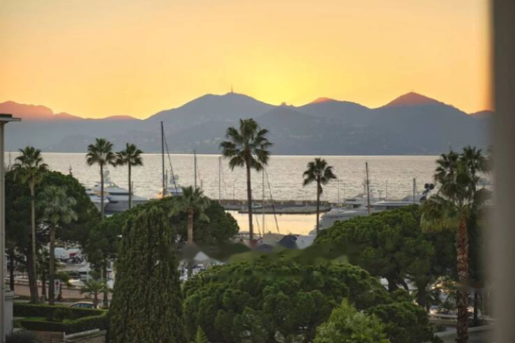 Квартира в Каннах, Франция, 35 м² - фото 1