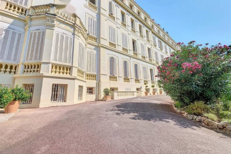 Квартира в Каннах, Франция, 94 м² - фото 1