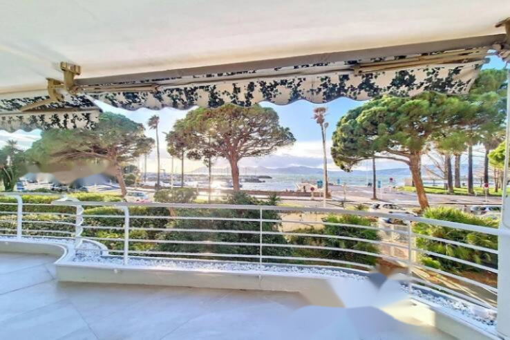 Квартира в Каннах, Франция, 43 м² - фото 1