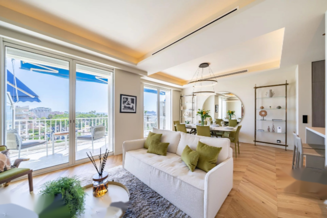 Квартира в Каннах, Франция, 99 м² - фото 1