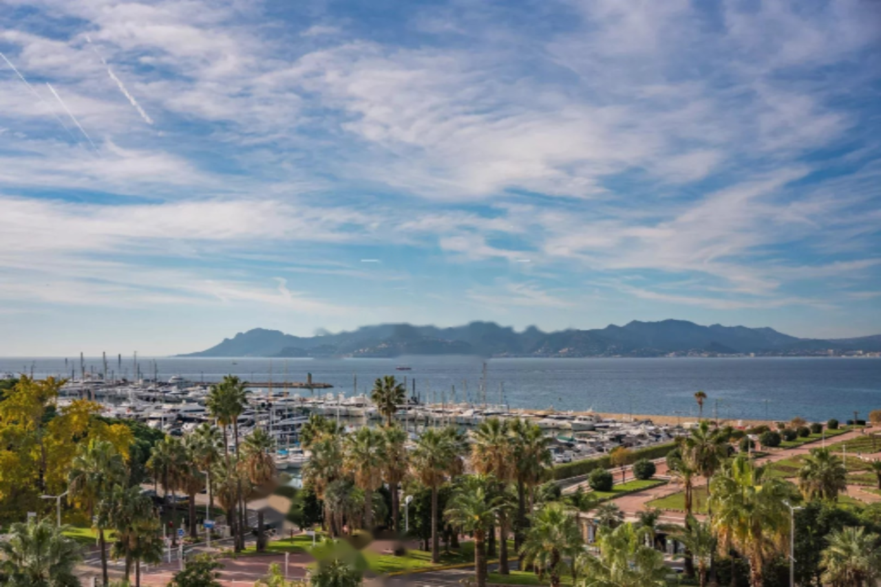 Квартира в Каннах, Франция, 126 м² - фото 1