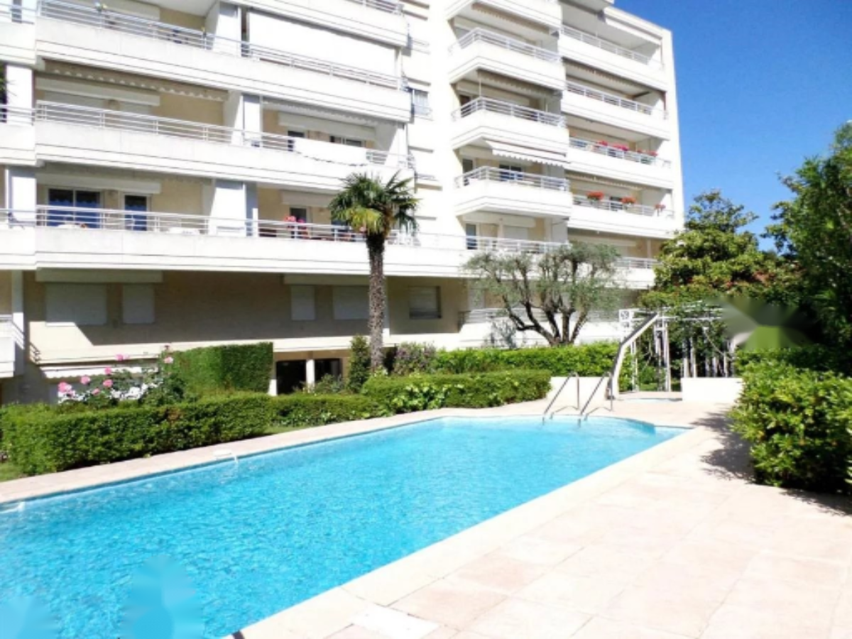 Квартира в Каннах, Франция, 76 м² - фото 1