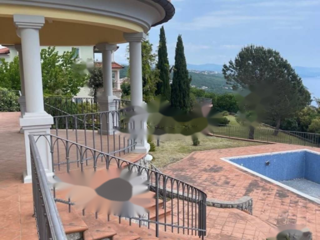 Дом в Опатии, Хорватия, 536 м² - фото 1