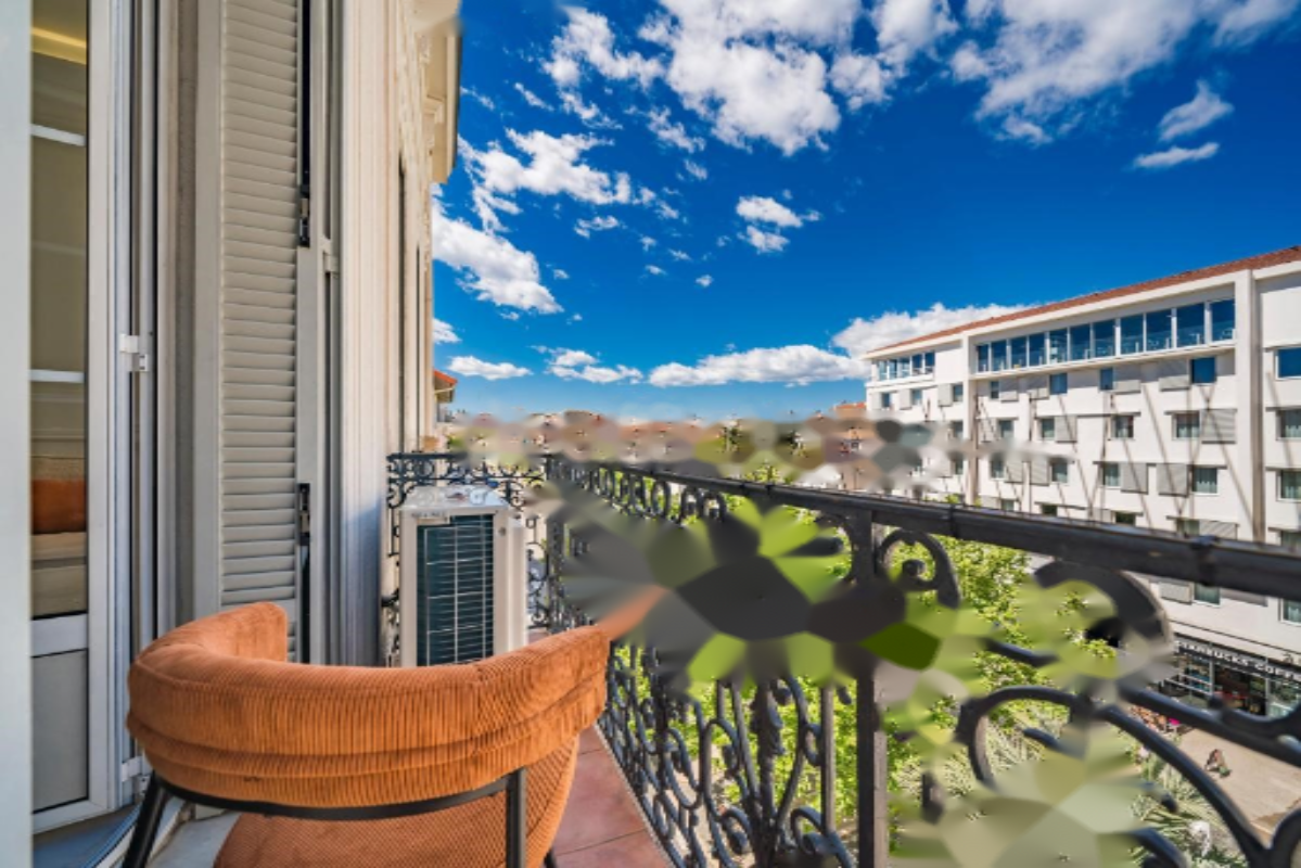 Квартира в Каннах, Франция, 75 м² - фото 1