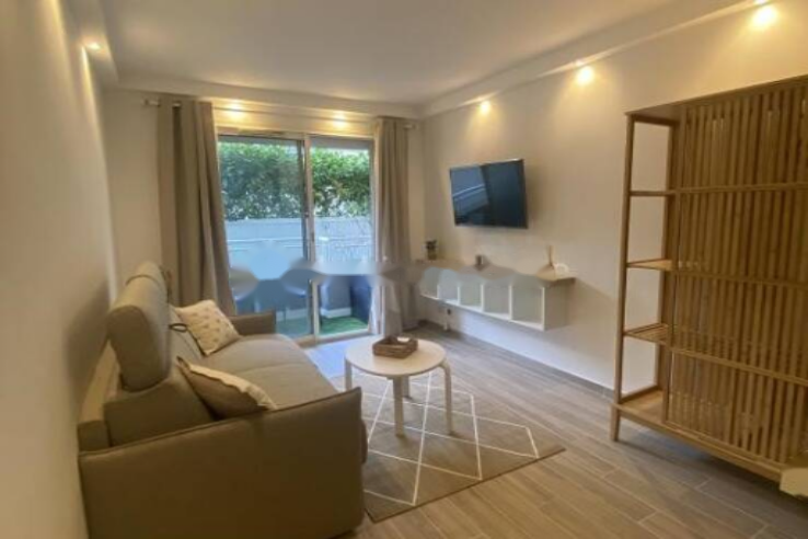 Квартира в Каннах, Франция, 21 м² - фото 1