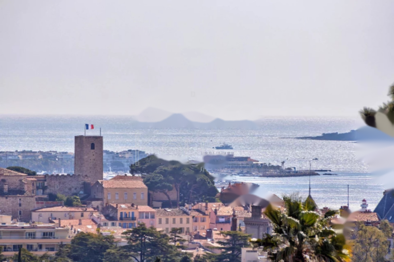 Квартира в Каннах, Франция, 86 м² - фото 1