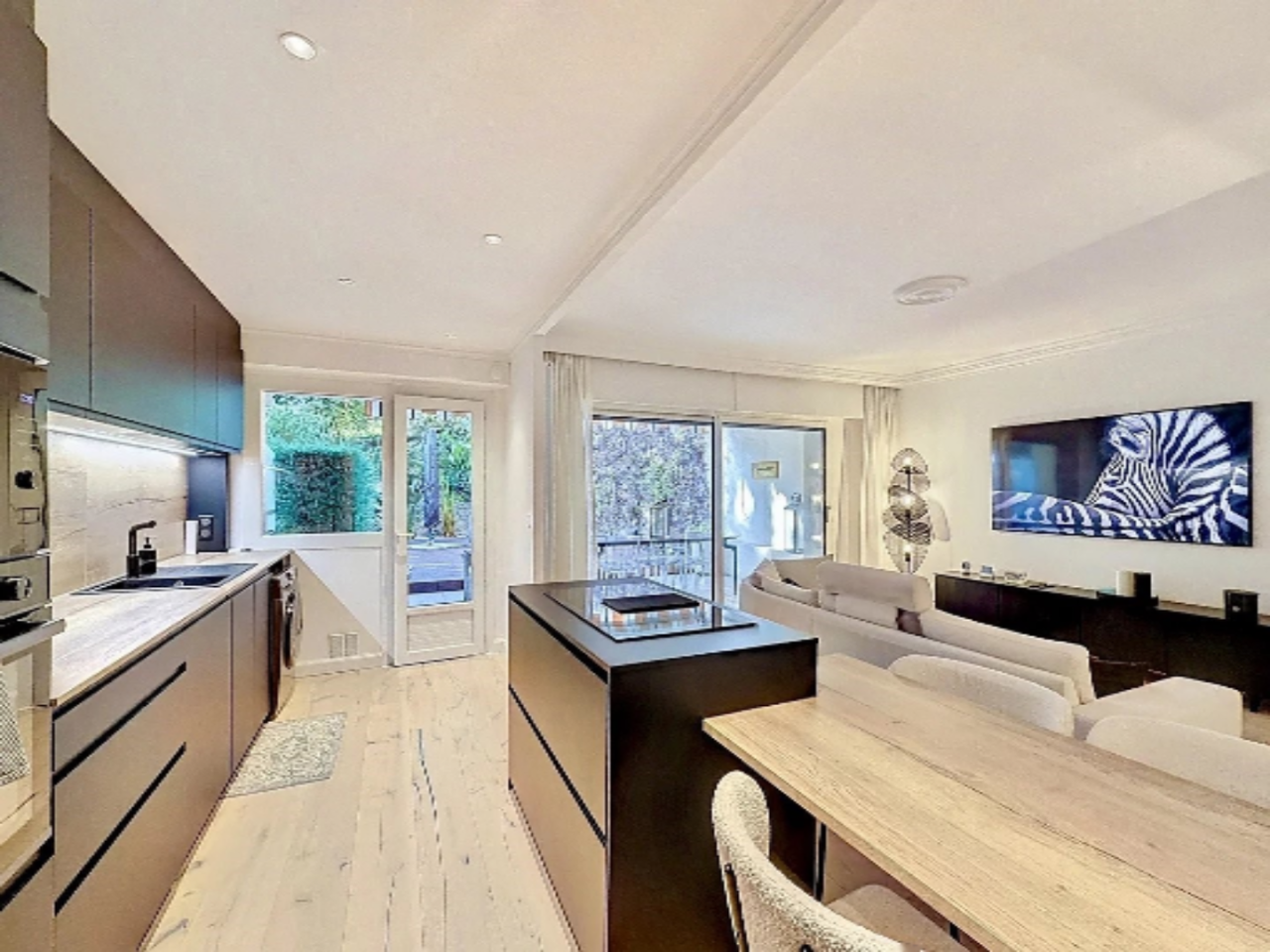 Квартира в Каннах, Франция, 80 м² - фото 2