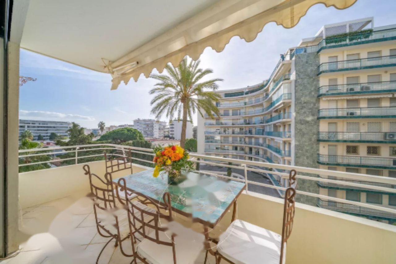 Квартира в Каннах, Франция, 46 м² - фото 2