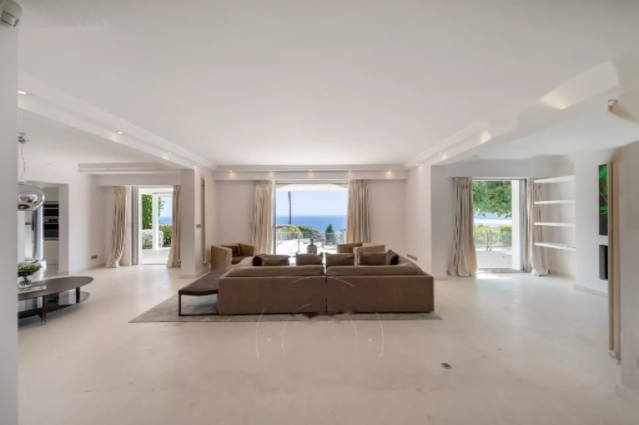 Квартира в Каннах, Франция, 208 м² - фото 2