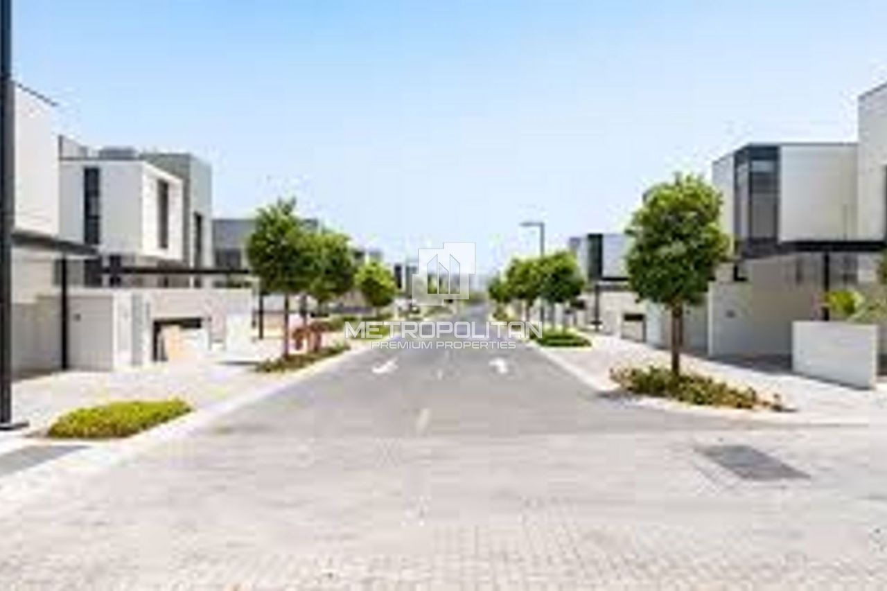 Таунхаус в Рас-эль-Хайме, ОАЭ, 350 м² - фото 5