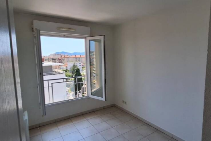 Квартира в Каннах, Франция, 55 м² - фото 2