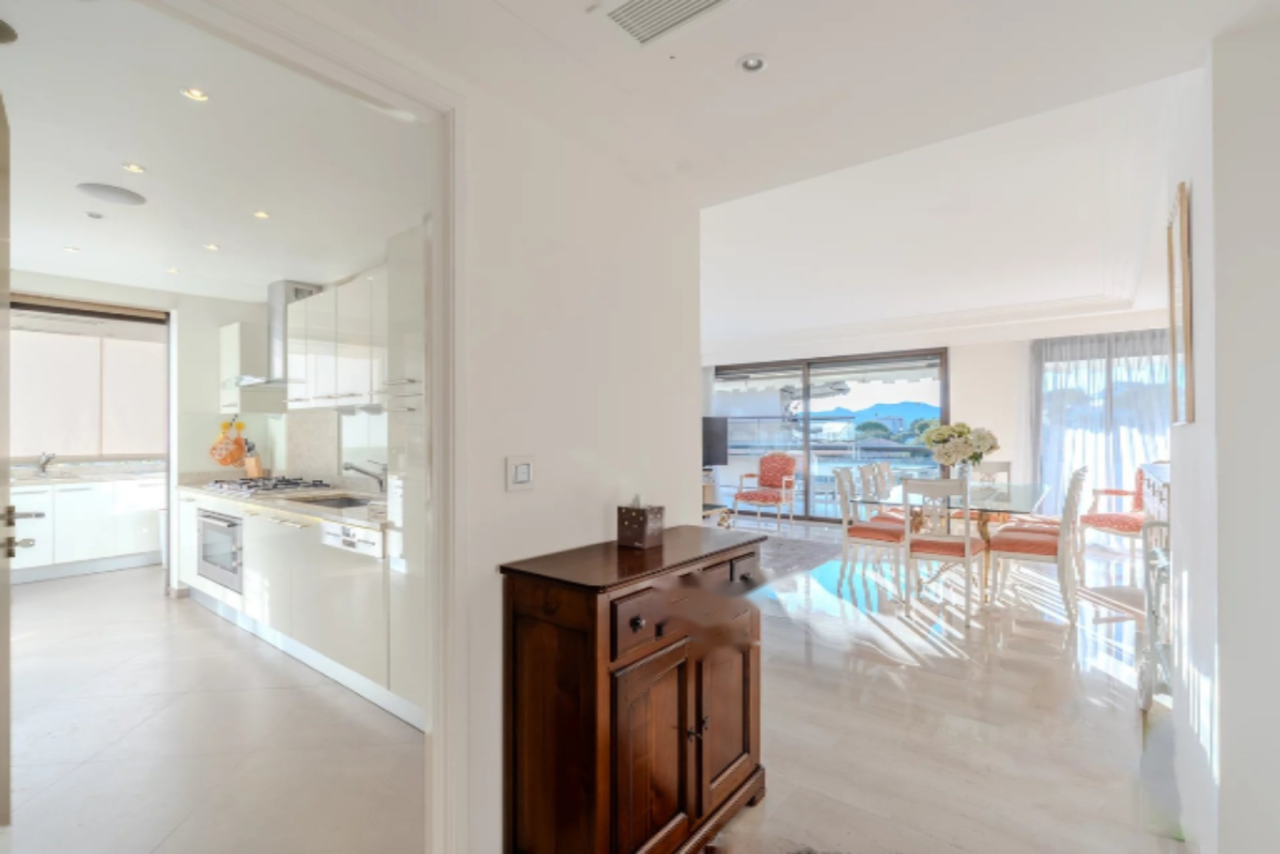 Квартира в Каннах, Франция, 116 м² - фото 4