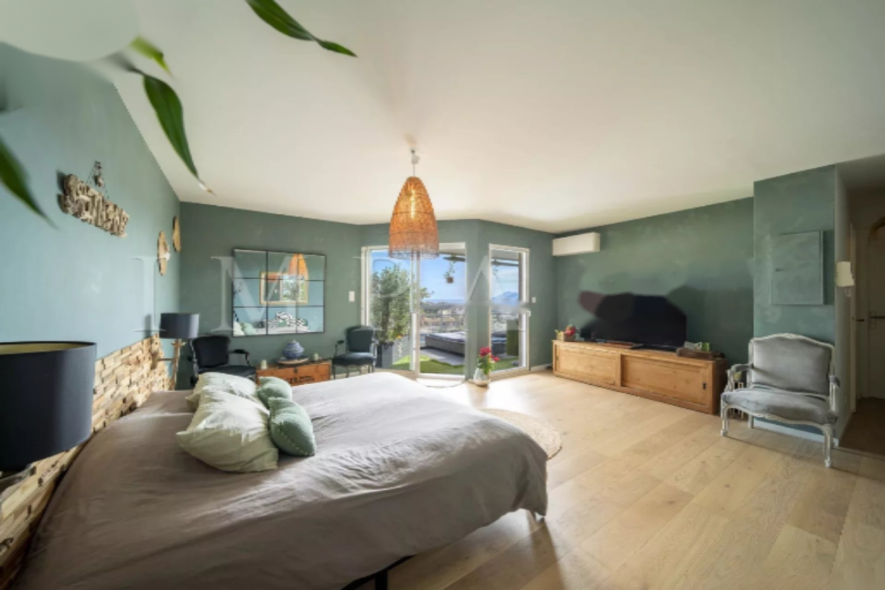 Квартира в Каннах, Франция, 125 м² - фото 4