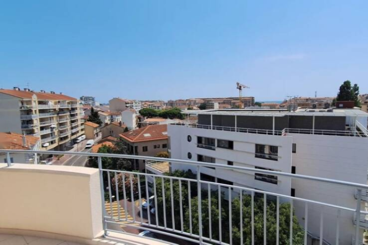 Квартира в Каннах, Франция, 55 м² - фото 3