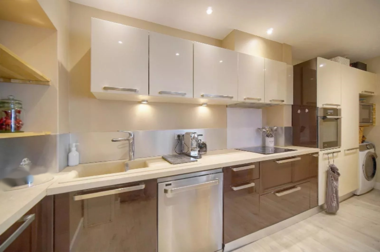 Квартира в Каннах, Франция, 100 м² - фото 11