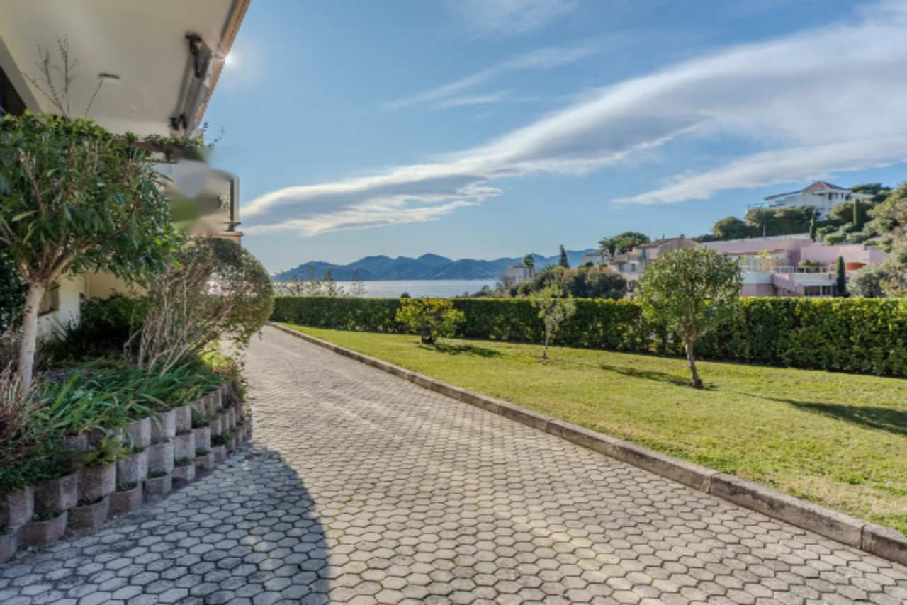 Квартира в Каннах, Франция, 116 м² - фото 15