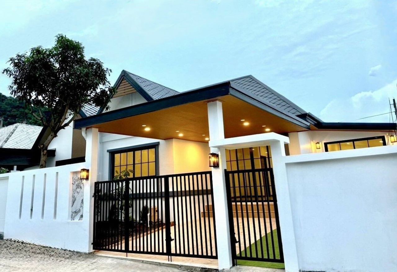 Дом на Пхукете, Таиланд, 110 м² - фото 1