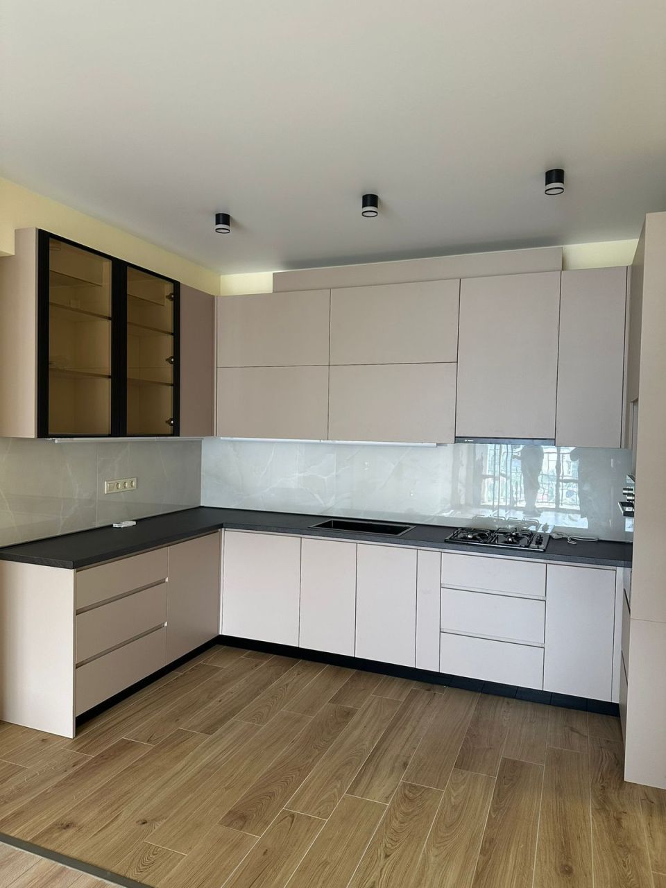 Квартира в Тбилиси, Грузия, 83 м² - фото 2