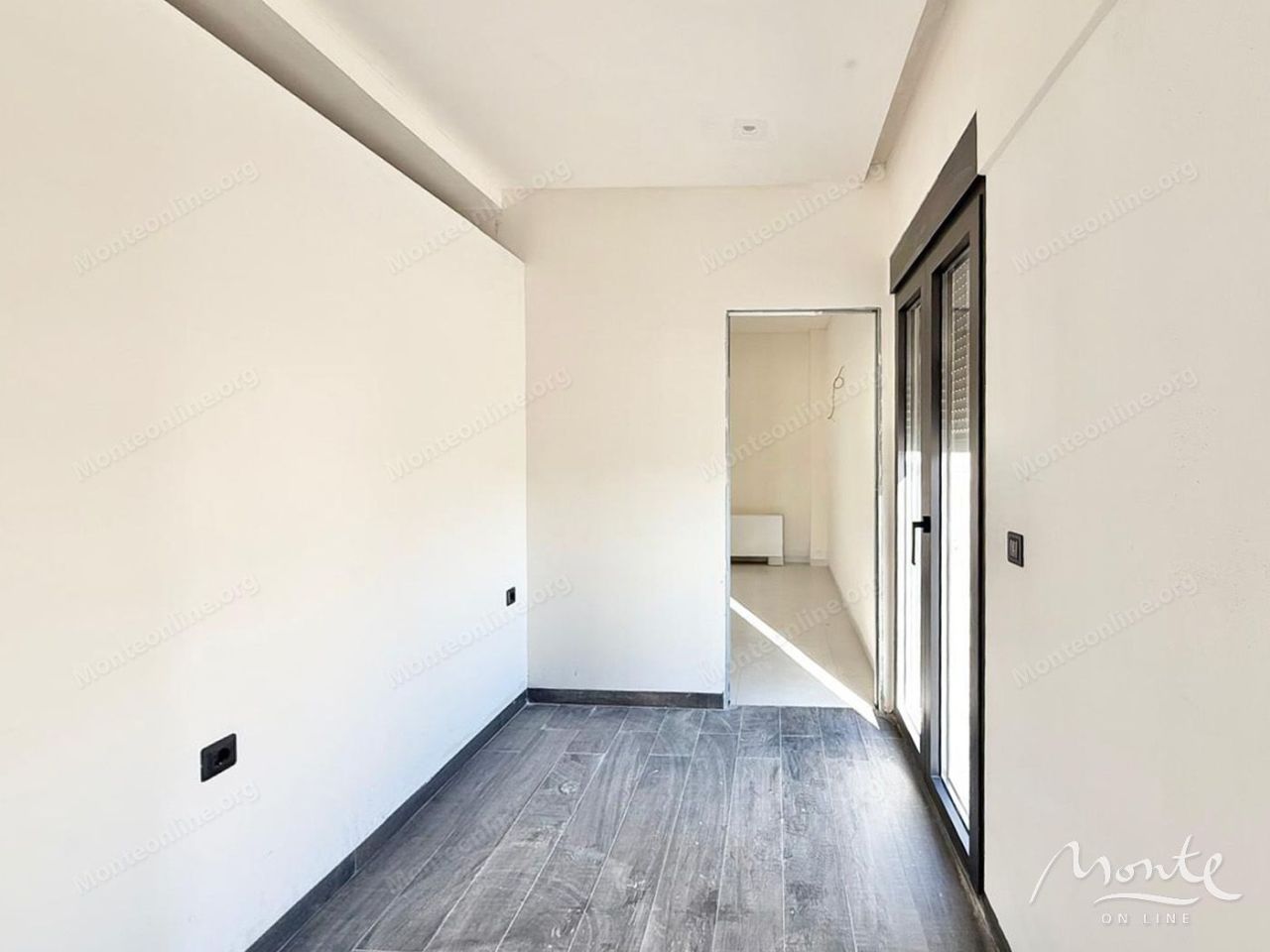 Апартаменты в Тивате, Черногория, 236 м² - фото 5