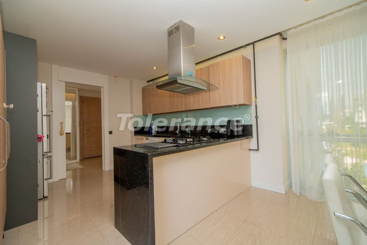 Апартаменты в Анталии, Турция, 200 м² - фото 10
