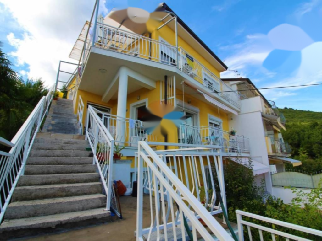 Дом в Опатии, Хорватия, 280 м² - фото 1