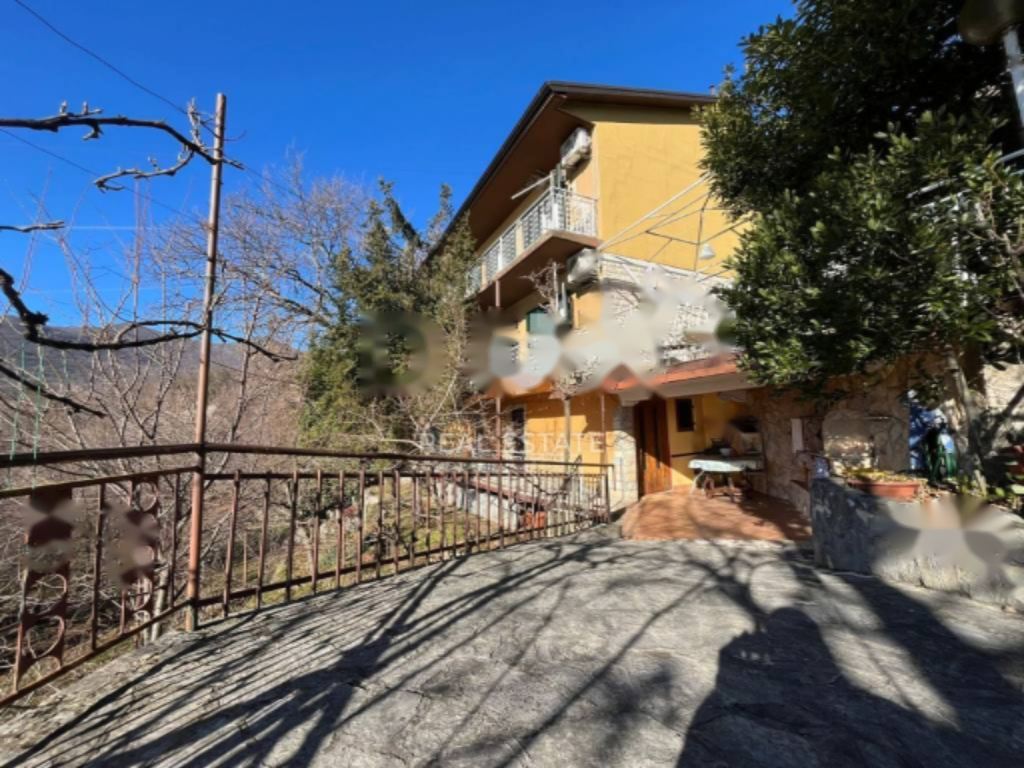 Дом в Опатии, Хорватия, 250 м² - фото 1