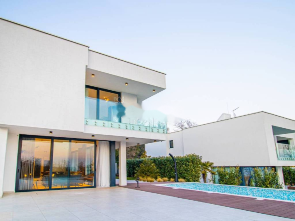 Дом в Опатии, Хорватия, 296 м² - фото 1