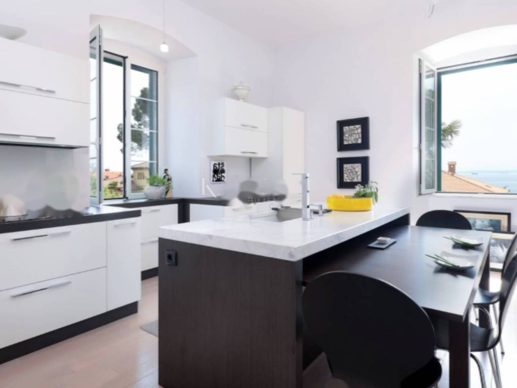 Квартира в Опатии, Хорватия, 82 м² - фото 1