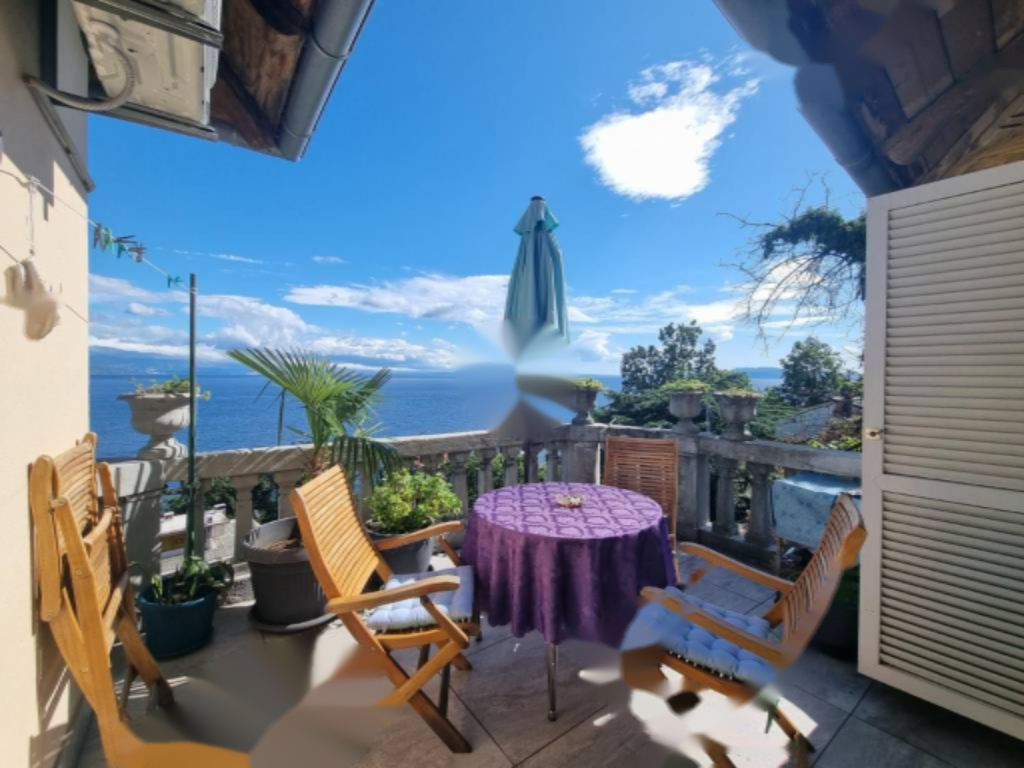 Квартира в Опатии, Хорватия, 126 м² - фото 1