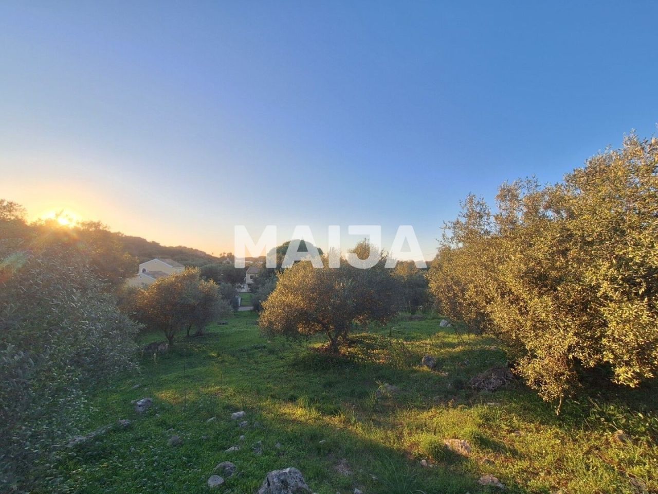 Земля на Корфу, Греция, 2 469 м² - фото 11