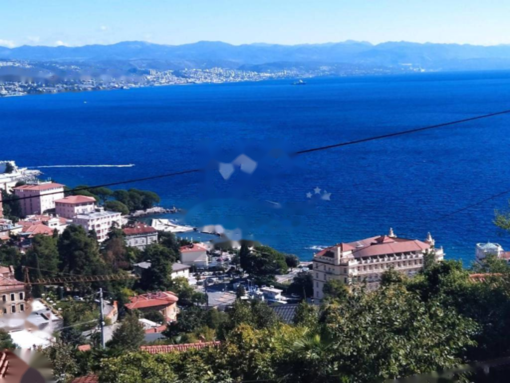 Квартира в Опатии, Хорватия, 248 м² - фото 1